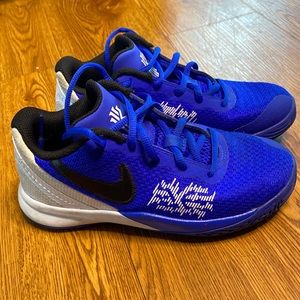 Boys Size 1.5Y Blue and White Nike Sneakers